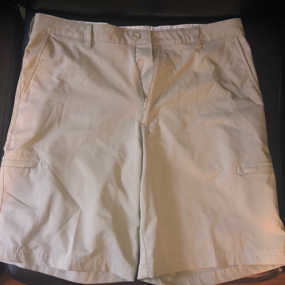 MENS POLYESTER KHAKI SHORTS - Great for outdoor!